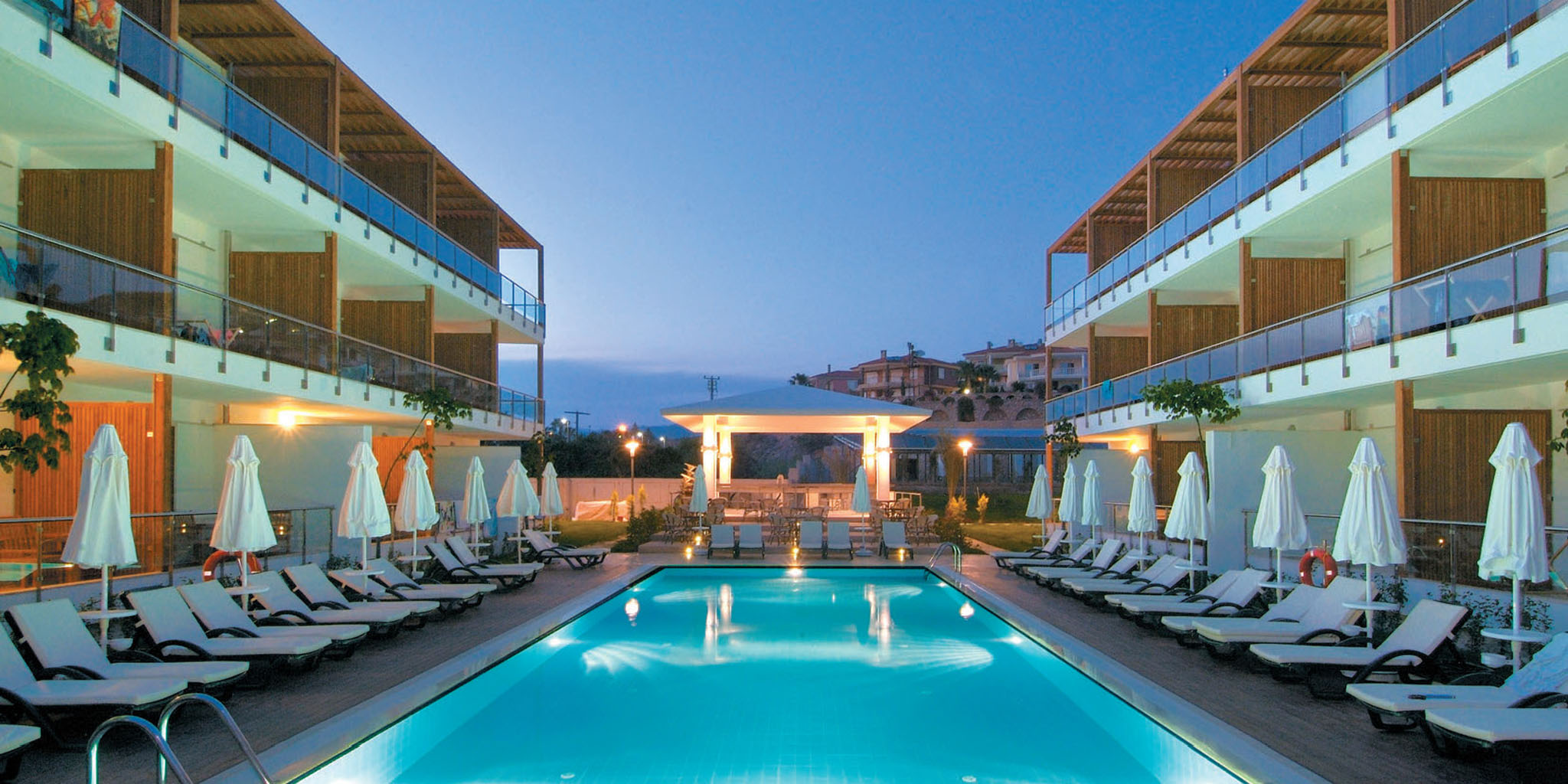 CLUB KASTALIA EK BİNALAR